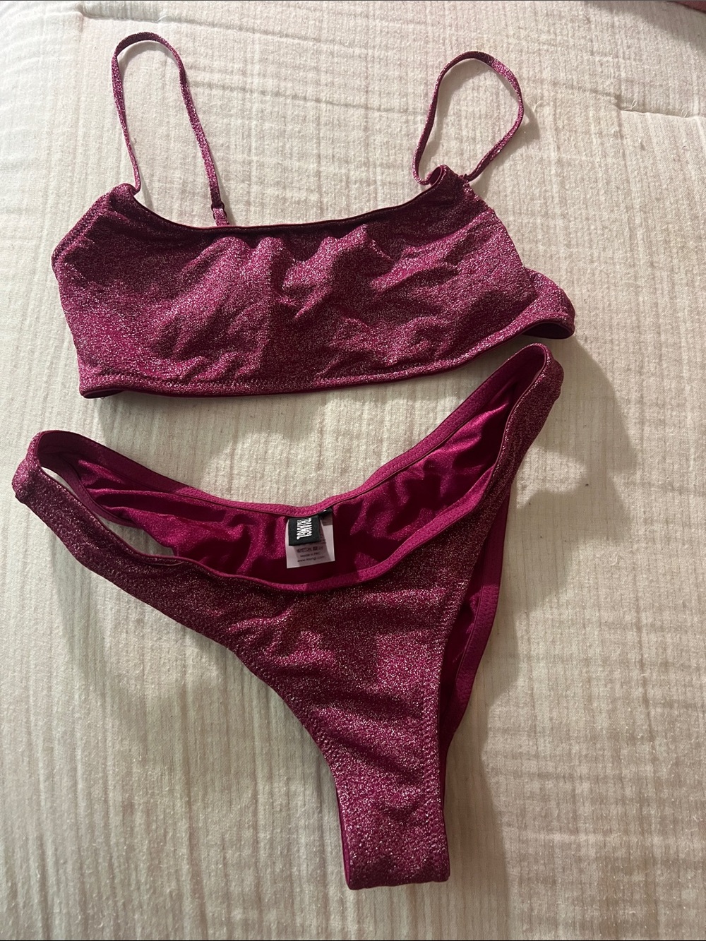 triangl Shimmery Fuchsia Bikini Set Medium
